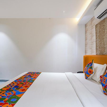 Fabhotel Prime Cloud 5 Studios Hyderabad Luaran gambar