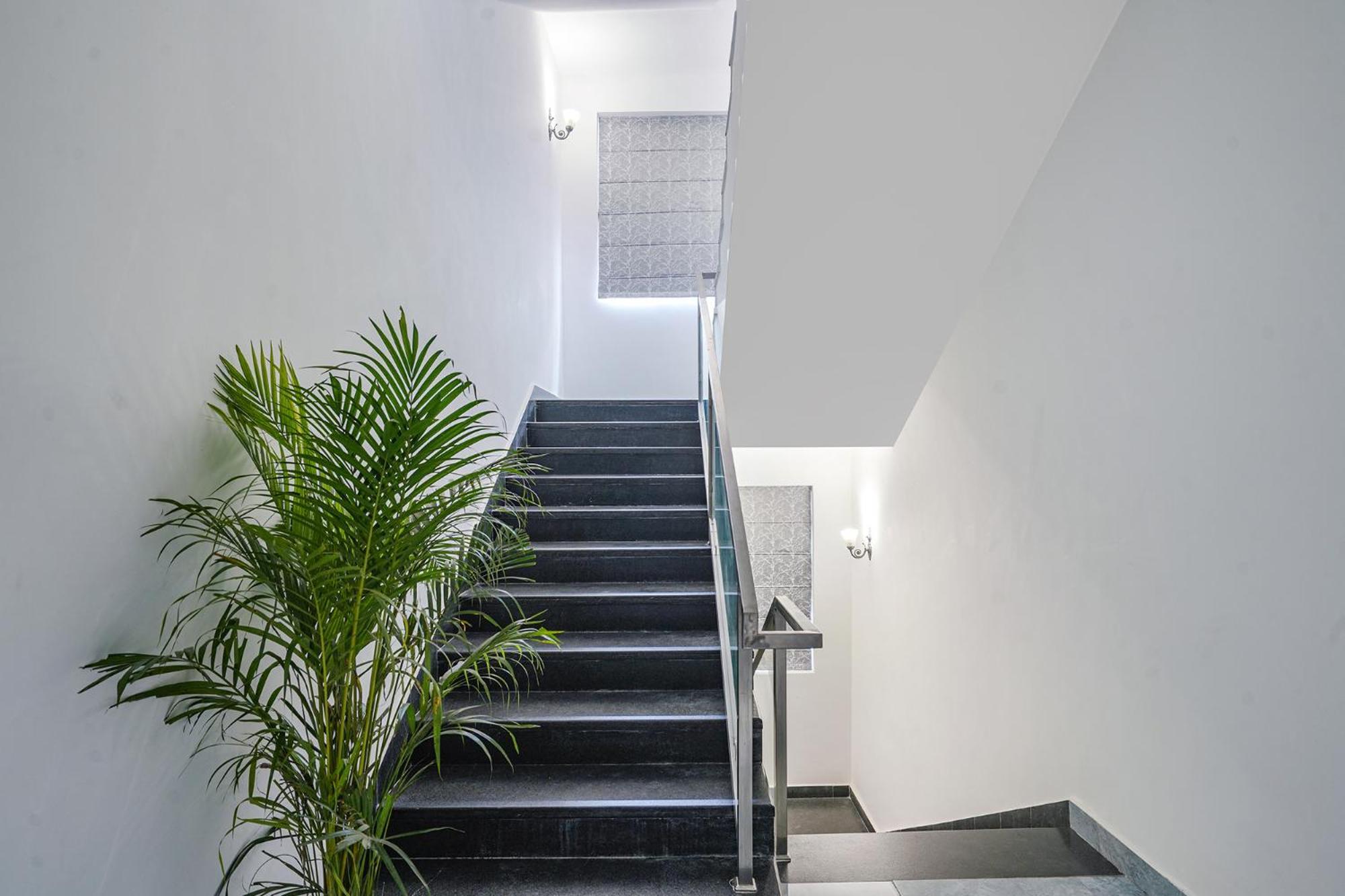 Fabhotel Prime Cloud 5 Studios Hyderabad Luaran gambar
