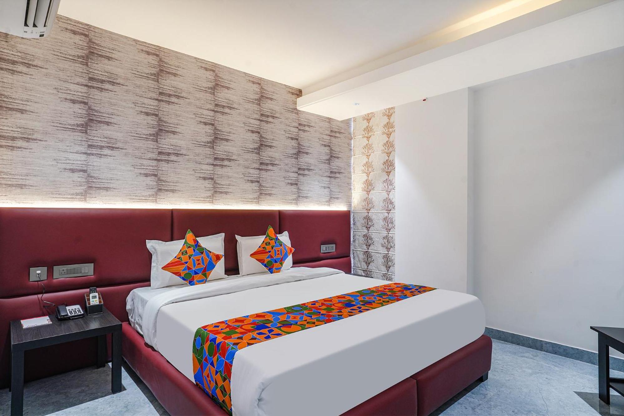 Fabhotel Prime Cloud 5 Studios Hyderabad Luaran gambar